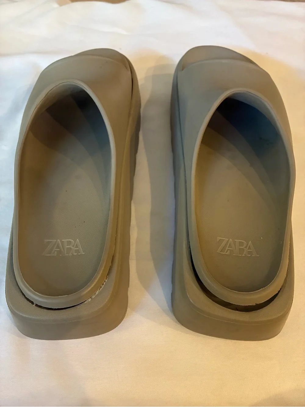 Platform Slides Sandals in Taupe Minimalist Comfort these run Narrow for 40 REG
